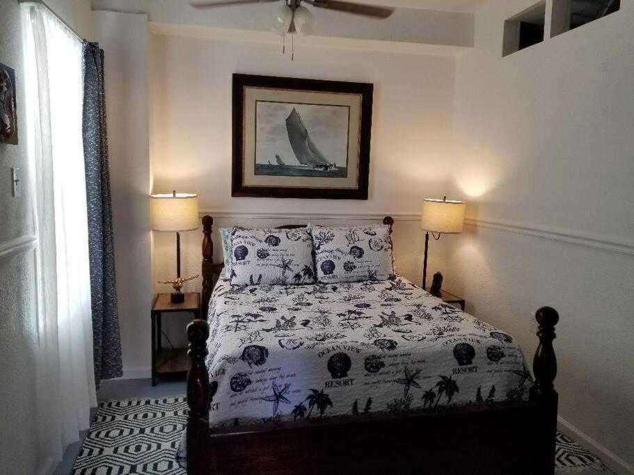 The Seahorse Apt - Lakeside And Close To The Beach Daire Galveston Dış mekan fotoğraf